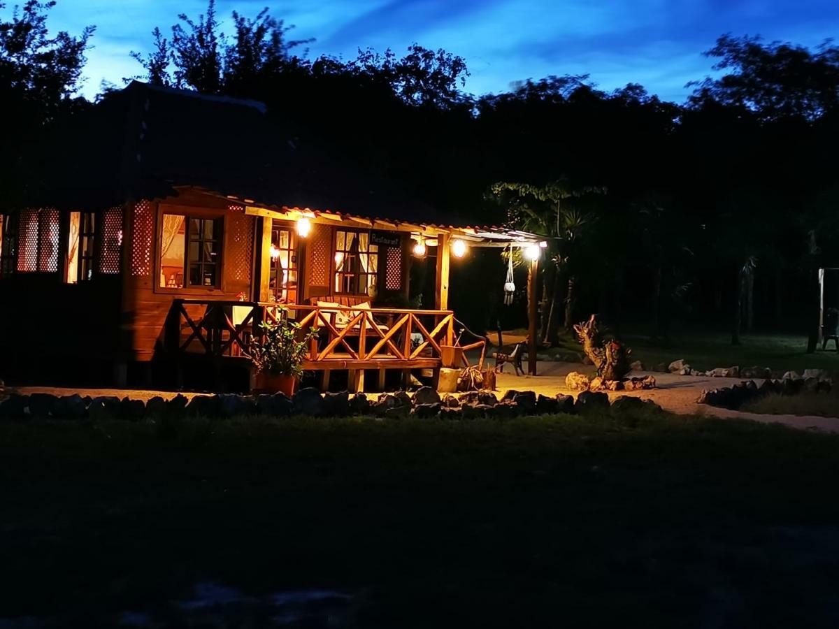 Hotel El Chital Raudales Екстер'єр фото